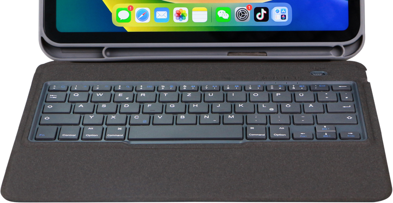 DEQSTER Slim Keyboard 2 für iPad (10. Gen.) und iPad (A16) – Schlank. Stabil. Platz für den Stift.